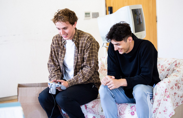 Photo Flash: In Rehearsal with WORLD'S END Image