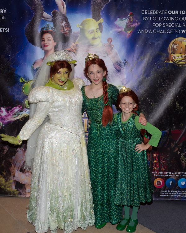 Photo Coverage: Curtain Call And Meet And Greet Of 3-D Theatricals' SHREK Image