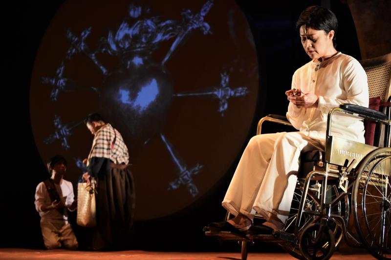Photo Coverage: Monique Wilson, Arman Ferrer Lead MABINING MANDIRIGMA; Show Closes Sept. 1 Image