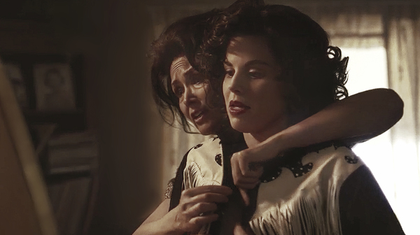 Photo Flash: Get a First Look at PATSY & LORETTA Starring Megan Hilty and Jessie Mueller Image