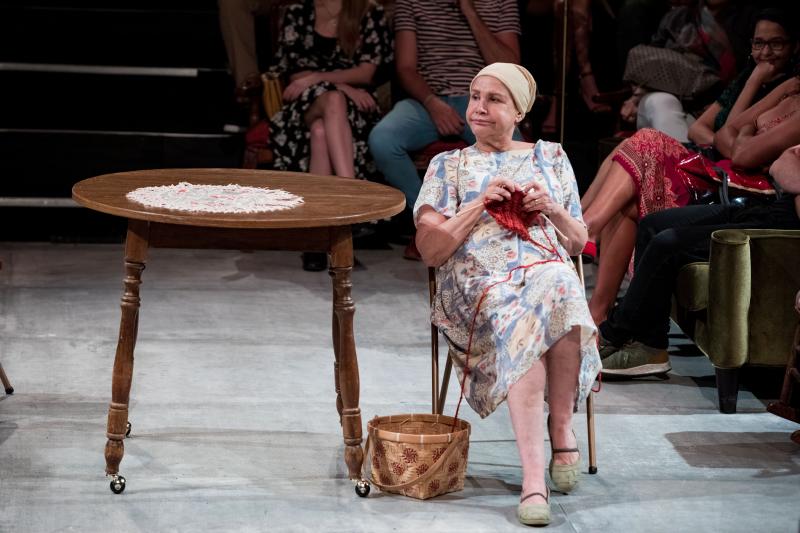 Review: GENTE OCIOSA at Colony Theatre Image