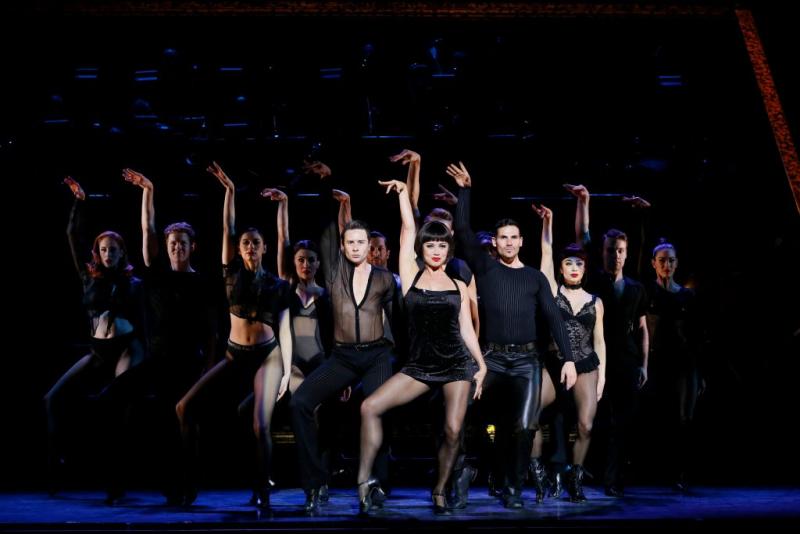 Review: Broadway's Longest Running Musical Revival, CHICAGO Returns To Sydney With An Interesting Twist On The Villianous Duo Of Dames. 