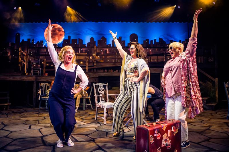 Review: Studio Tenn's 19-20 Season Opens With High-Spirited MAMMA MIA!  Image