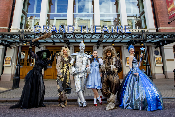 Photo Flash: First Look at THE WIZARD OF OZ at Wolverhampton Grand 
