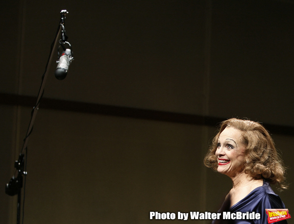 Photo Coverage: Remembering Valerie Harper Image