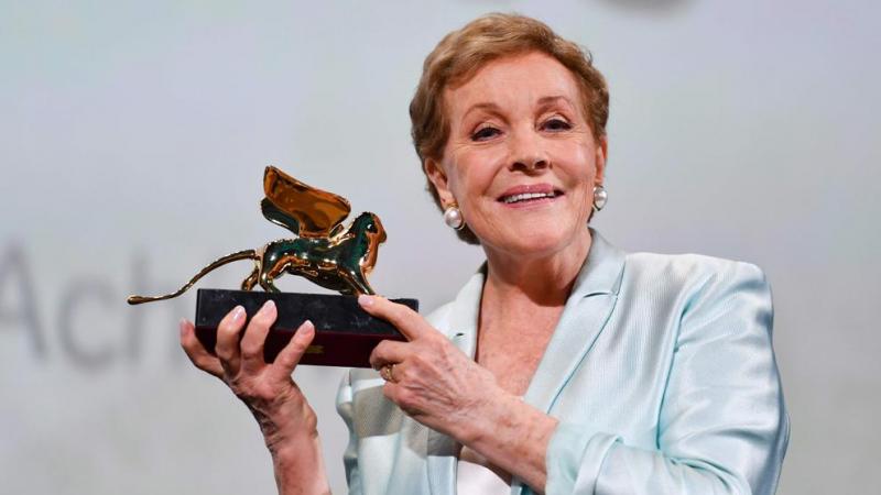 Julie Andrews recibe el León de Oro honorífico en la Mostra de Cine de Venecia