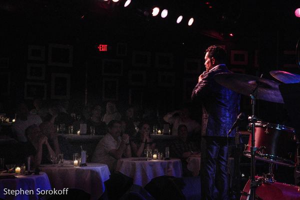 Review: Clint Holmes Thrills at Birdland Image