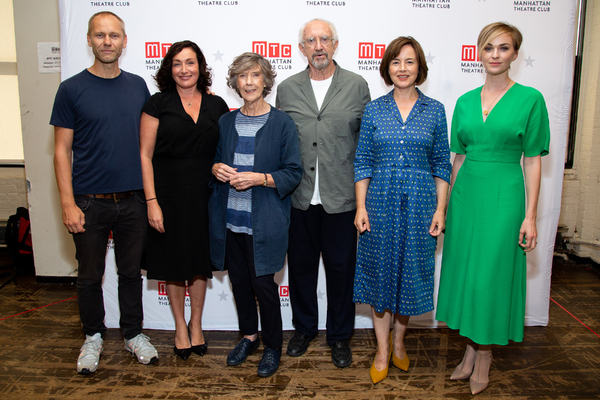 James Hillier, Lucy Cohu, Eileen Atkins, Jonathan Pryce, Amanda Drew, Lisa O'Hare Photo