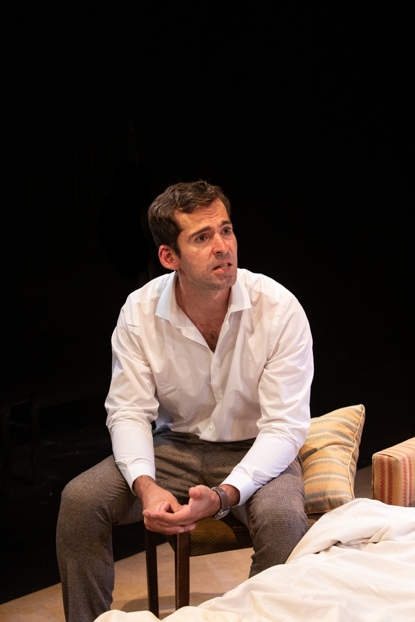 Photo Flash: First Look At HOW LOVE IS SPELT At Southwark Playhouse Image