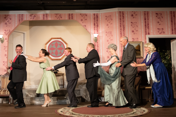 Photo Coverage: First Look at Curtain Players' LEADING LADIES Image