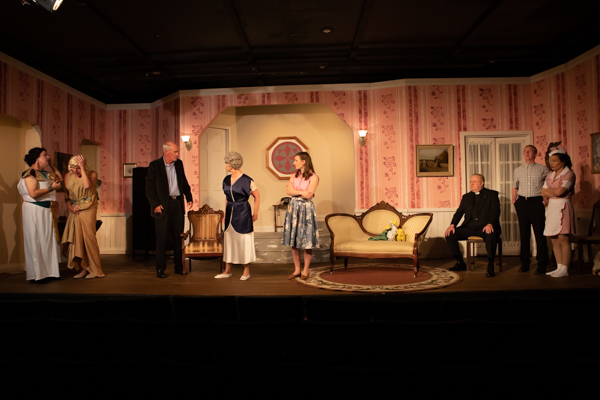 Photo Coverage: First Look at Curtain Players' LEADING LADIES Image