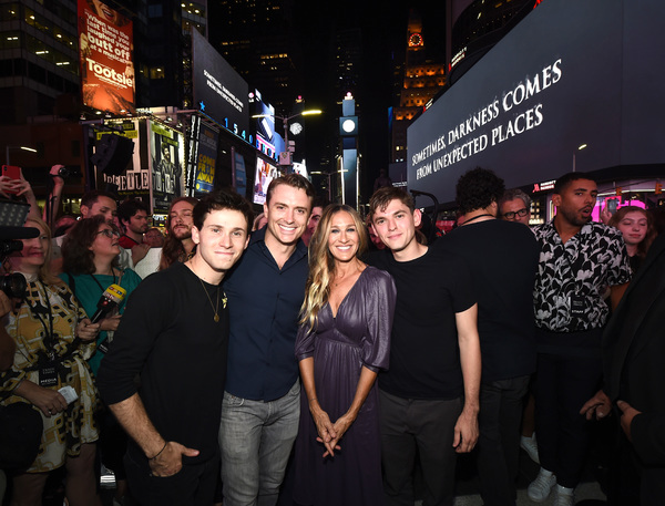 Photos/Video: HARRY POTTER AND THE CURSED CHILD Takes Over Times Square For All New Promo Image