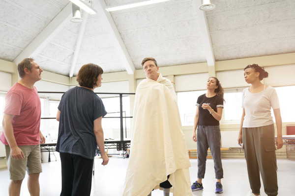 Photo Flash: Inside Rehearsal For REASONS TO STAY ALIVE Image