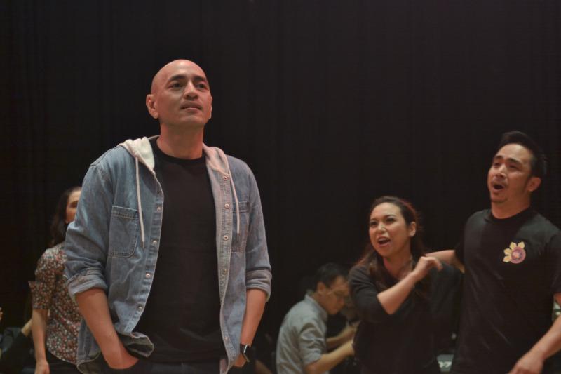 Photo Coverage: The Cast of COMPANY Meets the Press; Show Opens Fri., Sept. 13 Image