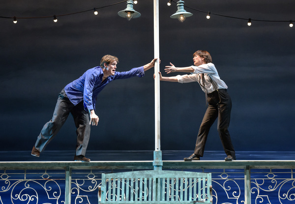 Photo Flash: First Look at ONE MAN, TWO GUVNORS at Derby Theatre Image