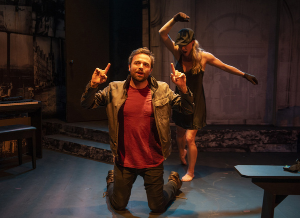 Photo Flash: First Look at MIDSUMMER (A Play With Songs) at Greenhouse Theater Center Image