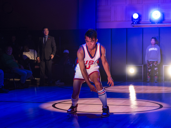 Photo Flash: First Look at Steppenwolf's THE GREAT LEAP Image