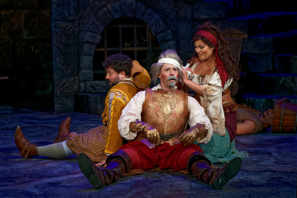 MAN OF LA MANCHA: Patrick John Moran, James Patterson, Amanda Robles Photo