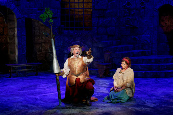 MAN OF LA MANCHA: James Patterson, Amanda Robles Photo