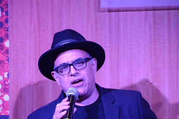 Photo Coverage: TOOTSIE Celebrates Cast Album Release at Barnes and Noble Image