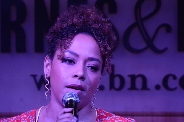Photo Coverage: TOOTSIE Celebrates Cast Album Release at Barnes and Noble Image