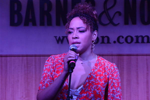 Photo Coverage: TOOTSIE Celebrates Cast Album Release at Barnes and Noble Image