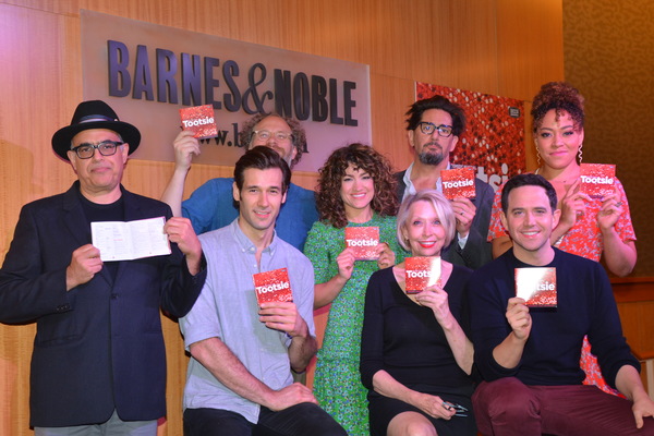 Photo Coverage: TOOTSIE Celebrates Cast Album Release at Barnes and Noble Image