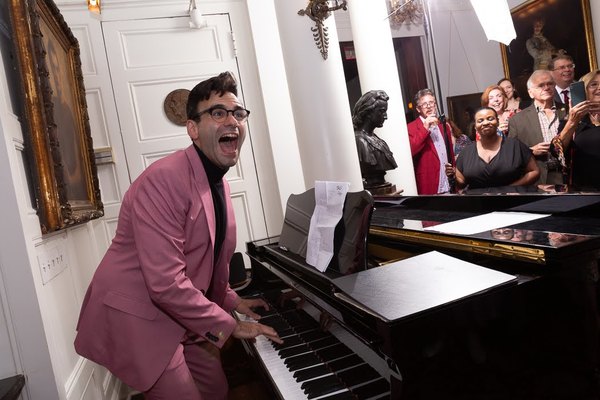 Photo Flash: BE MORE CHILL Composer Joe Iconis Honored At The Players Image