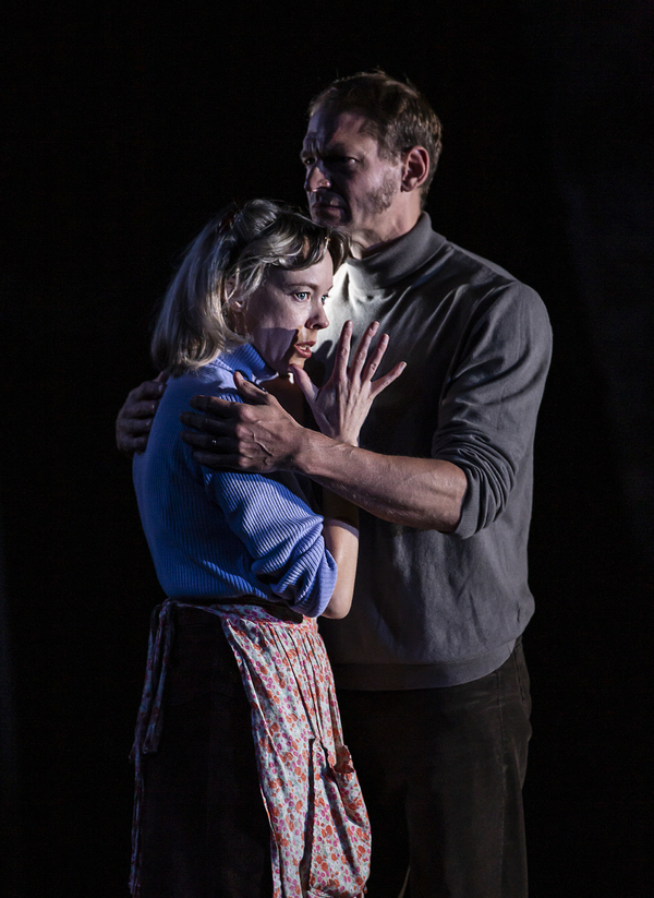 Photo Flash: First Look at THE LOVELY BONES on Tour Image