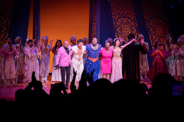 Photo Flash: Original ALADDIN Performers Reunite On Stage Image