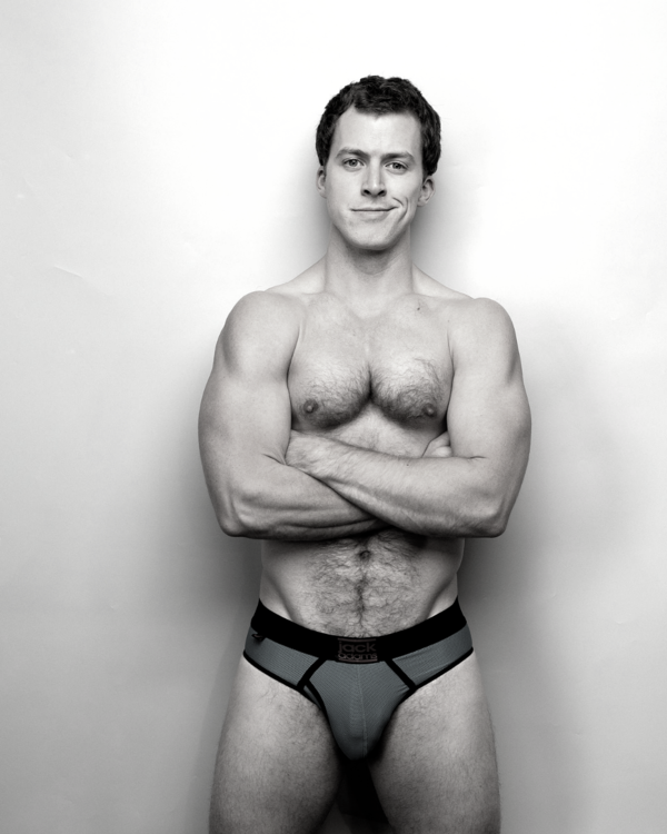 Photo Flash: Actor's Express Opens Season with SKINTIGHT Image