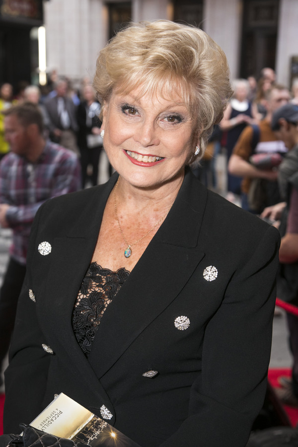 Photo Flash: Inside Opening Night of HEARTBEAT OF HOME at Piccadilly Theatre Image