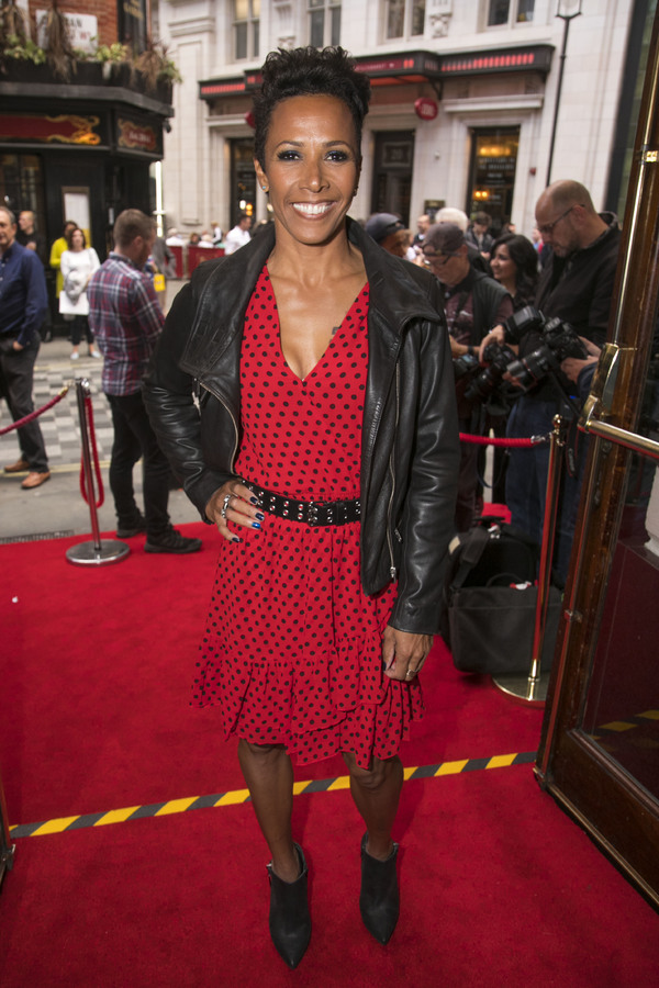 Photo Flash: Inside Opening Night of HEARTBEAT OF HOME at Piccadilly Theatre Image