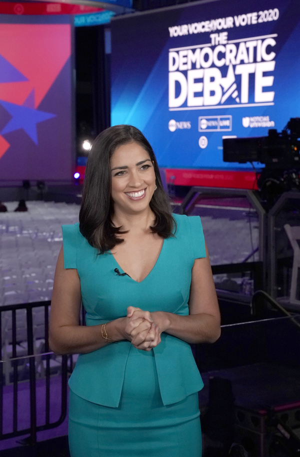 Photo Flash: See Photos from Tonight's Democratic Debate on ABC Image