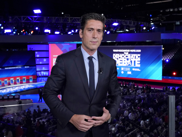 Photo Flash: See Photos from Tonight's Democratic Debate on ABC Image