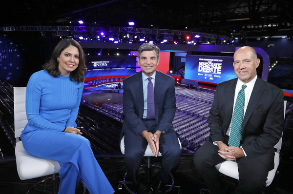 Photo Flash: See Photos from Tonight's Democratic Debate on ABC 