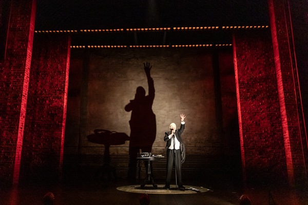 Photo Flash: DERREN BROWN: SECRET Brings Magic to Broadway Image