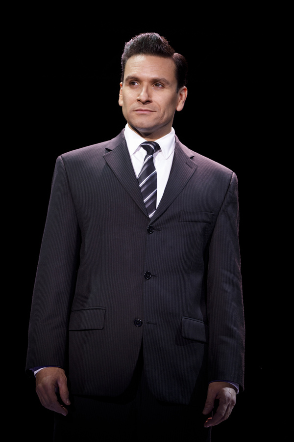 Photo Flash: New Cast Members Join JERSEY BOYS Off-Broadway Image