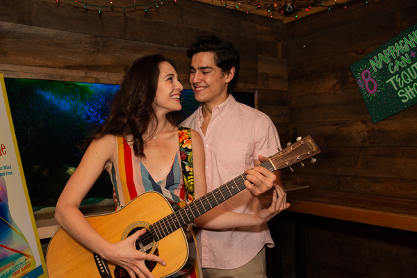 Photo Coverage: Meet The Cast of the ESCAPE TO MARGARITAVILLE National Tour!  Image