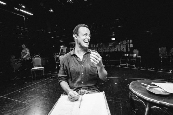 Photo Flash: In Rehearsal with Chicago Shakes' THE KING'S SPEECH Image
