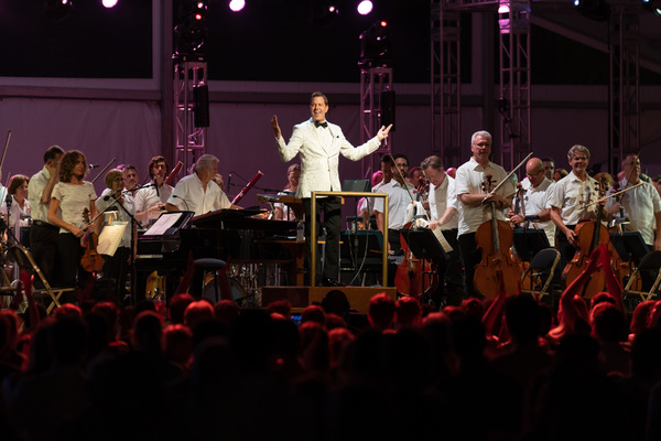 Photo Flash: Megan Hilty, Norm Lewis, and More Celebrate Alan Menken and THE REACH Image