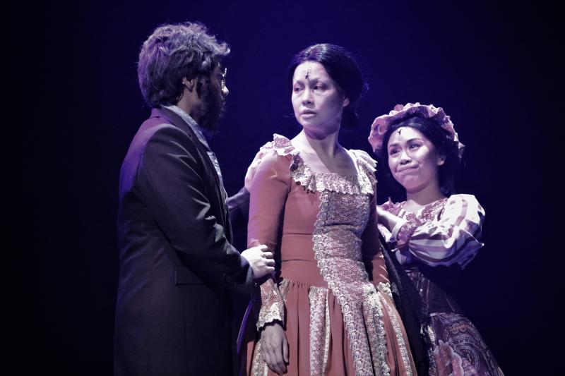 Photos: First Look at Stephen Sondheim's PASSION; Show Runs Now Thru 29 Sept. Image