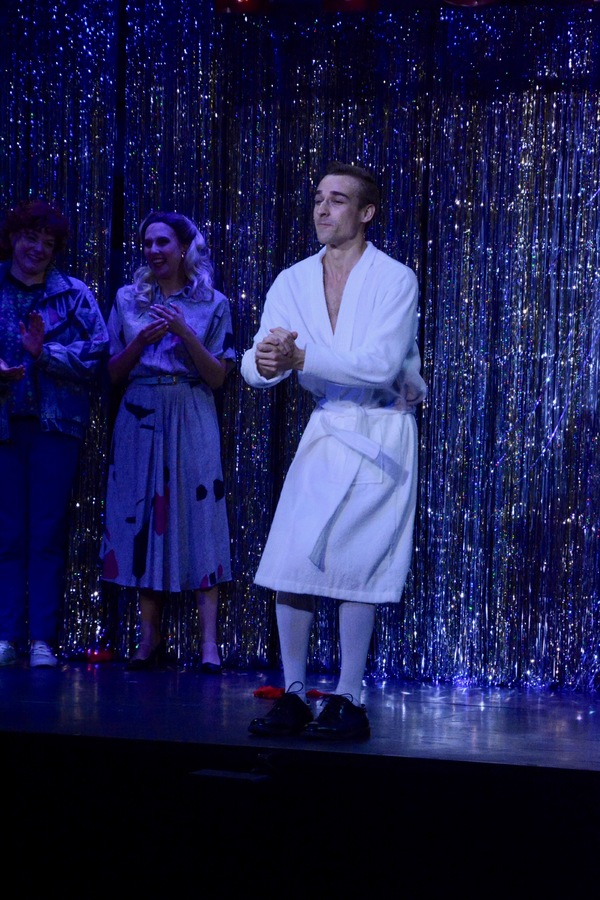 Photo Coverage: THE FULL MONTY Opens at The Argyle Theatre Image