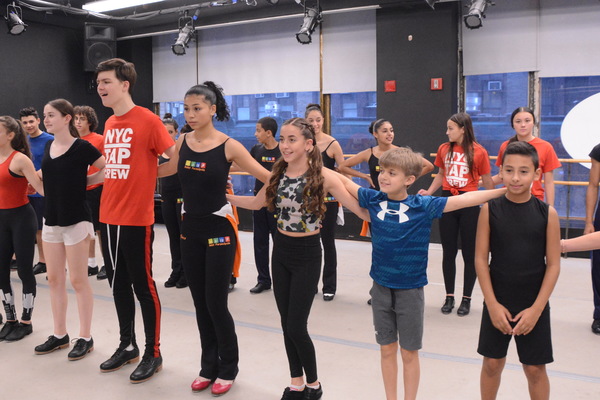 Photo Coverage: Better Entertainment Hosts Ballet Paraisopolis Image