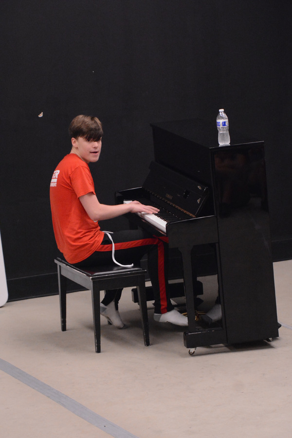 Photo Coverage: Better Entertainment Hosts Ballet Paraisopolis Image