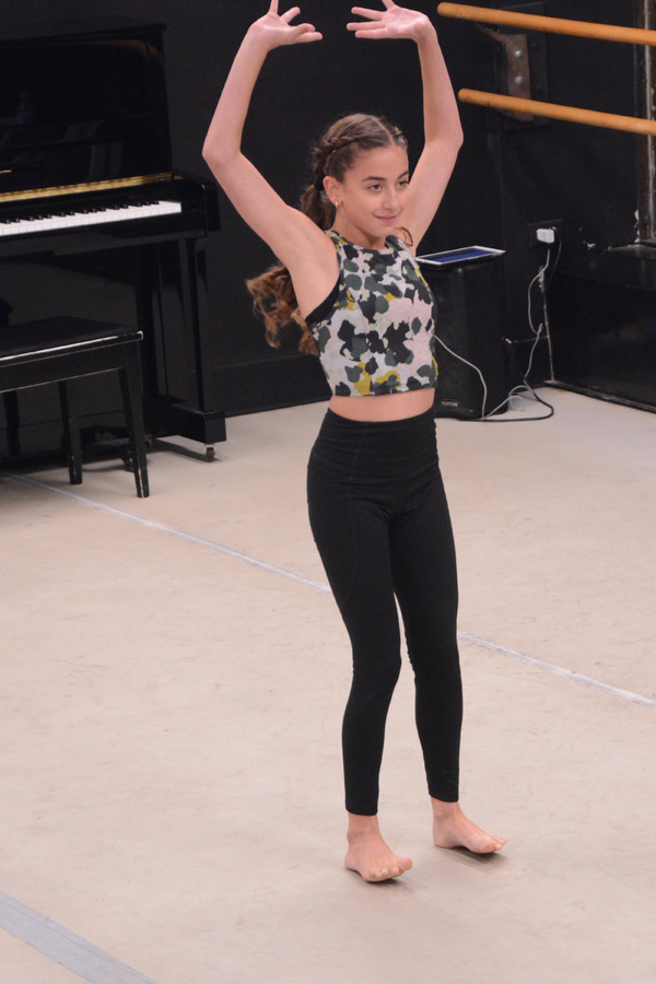 Photo Coverage: Better Entertainment Hosts Ballet Paraisopolis Image