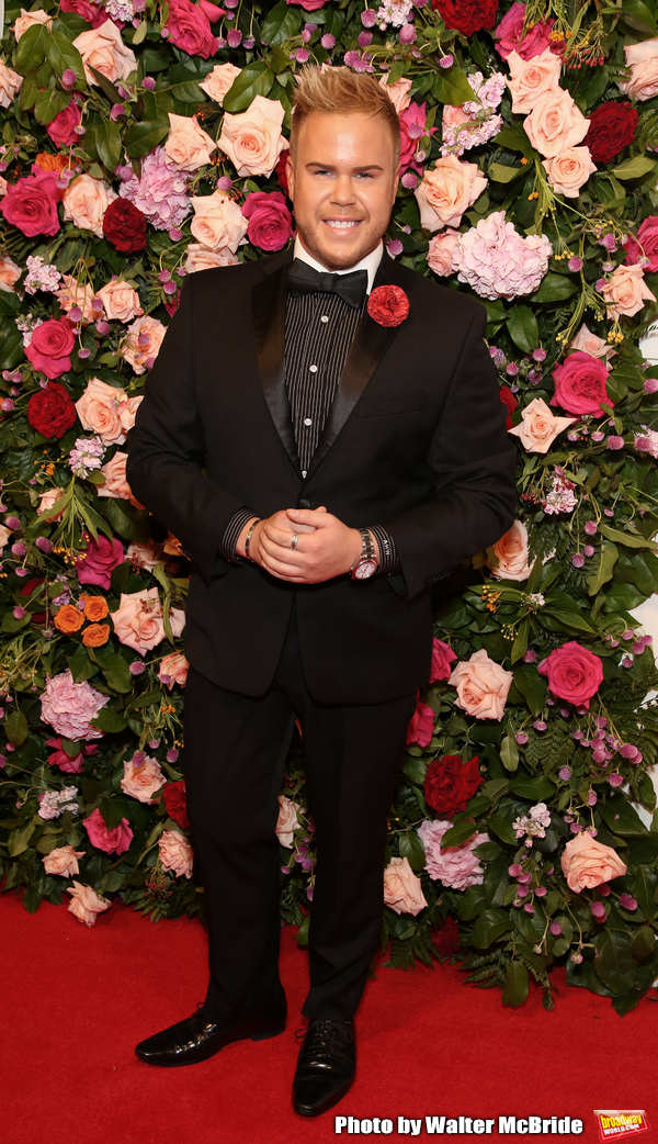 Photo Coverage: See the Stars Come Out to Celebrate Jonathan Larson's Legacy at the American Theatre Wing 2019 Gala Image