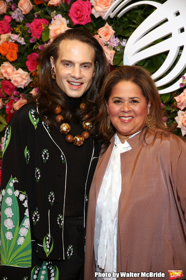 Photo Coverage: See the Stars Come Out to Celebrate Jonathan Larson's Legacy at the American Theatre Wing 2019 Gala Image