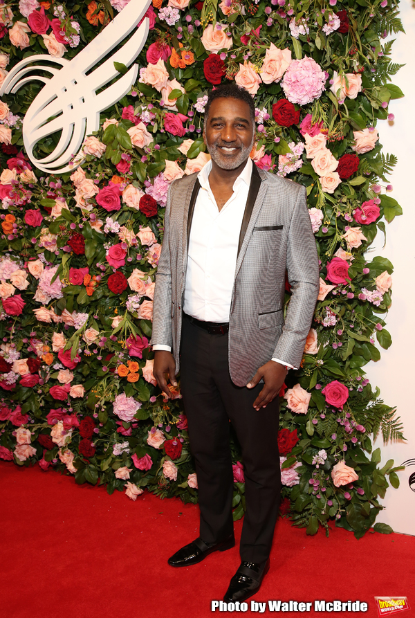 Photo Coverage: See the Stars Come Out to Celebrate Jonathan Larson's Legacy at the American Theatre Wing 2019 Gala Image