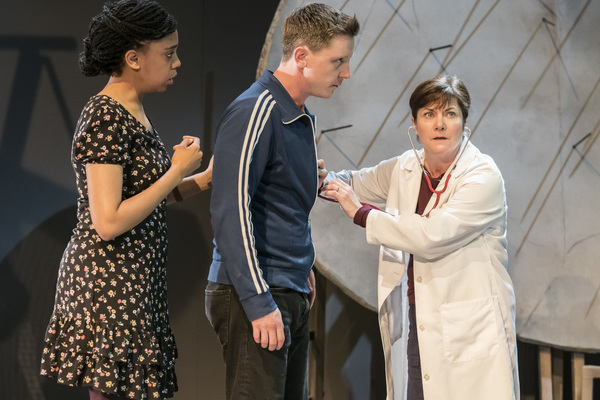 Photo Flash: First Look at Sheffield Theatres' and English Touring Theatre's REASONS TO STAY ALIVE Image